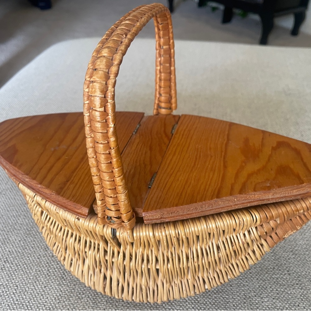 Woven Basket with Wooden Lid